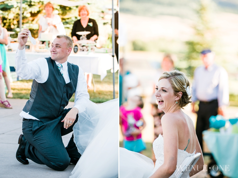 funny groom taking off garter