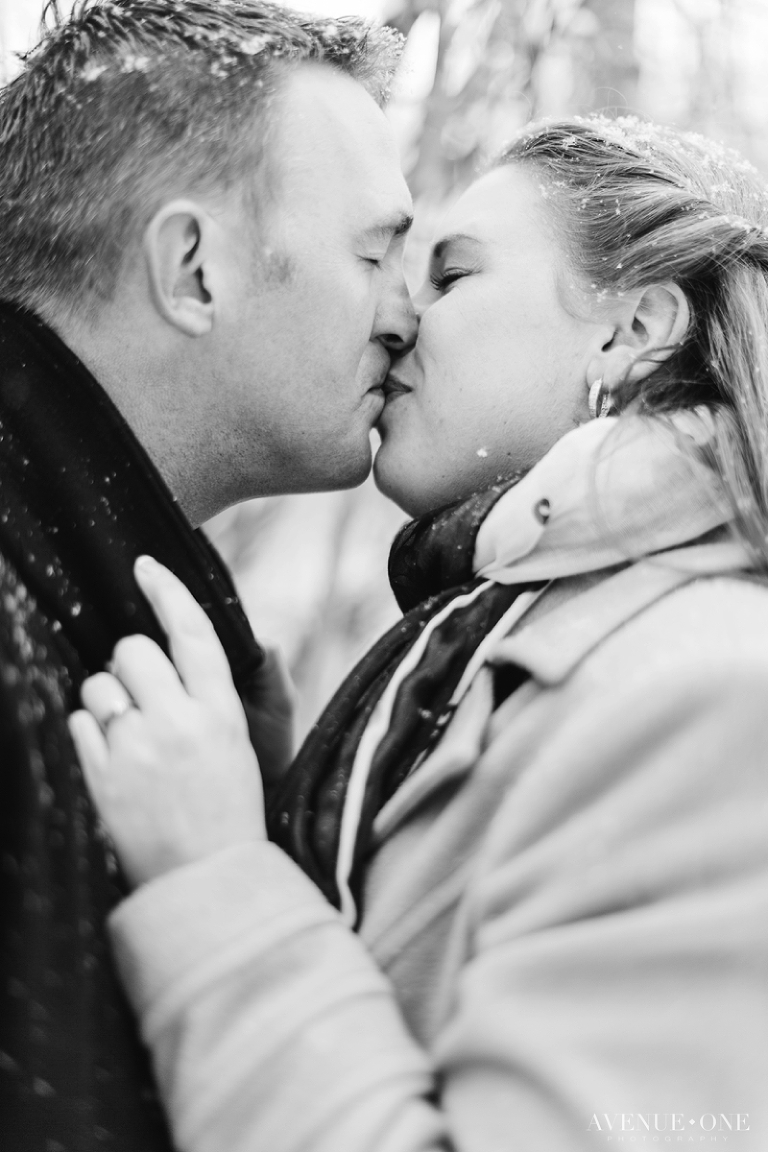 snowy-engagement-photos-colorado