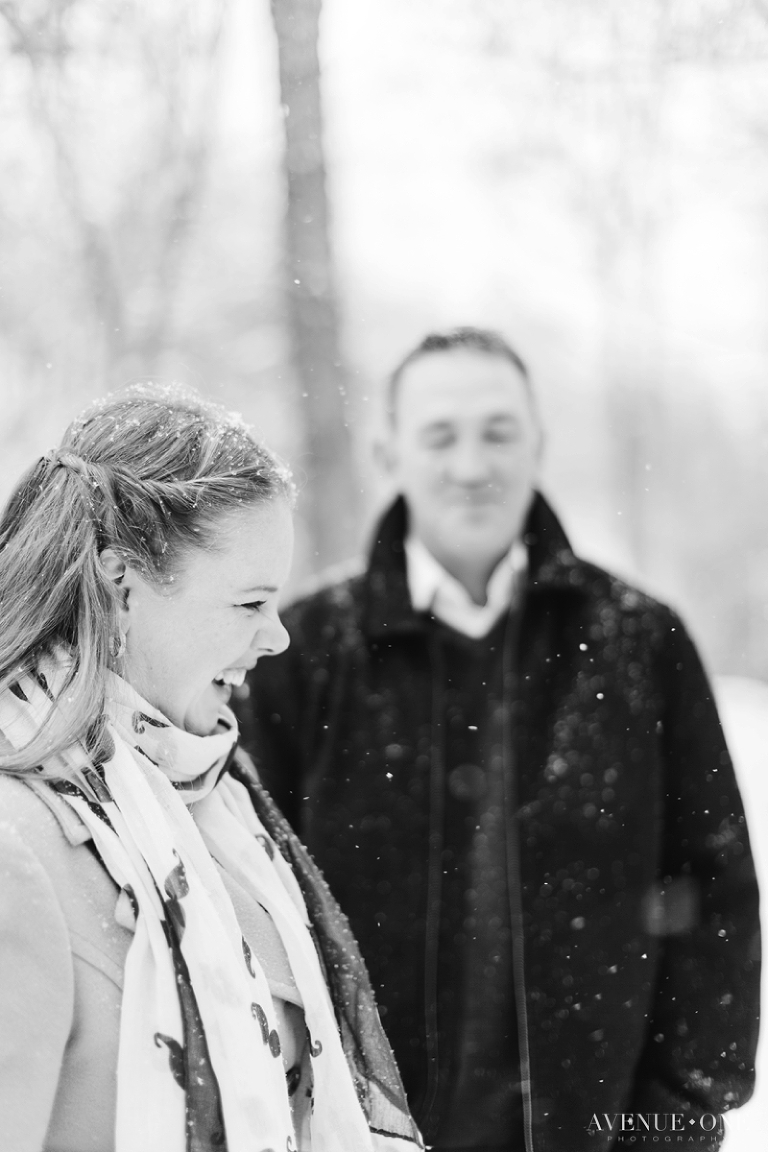 snowy-engagement-session-bear-creek-nature-center-colorado-springs