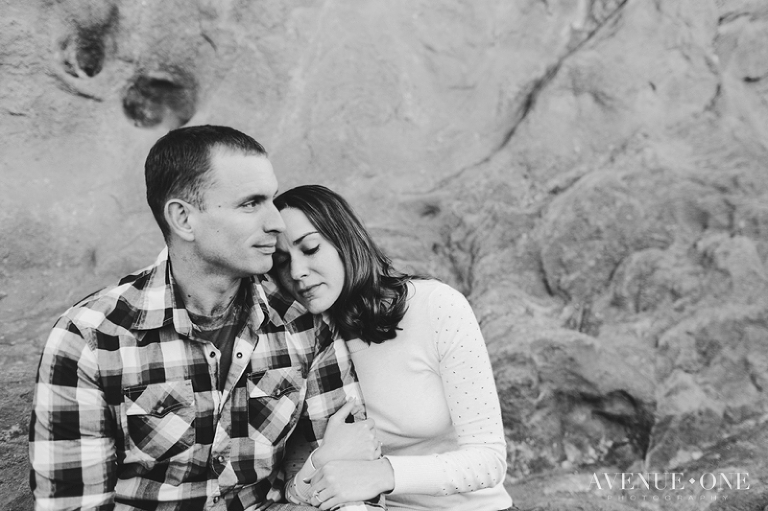 colorado-garden-of-the-gods-engagement