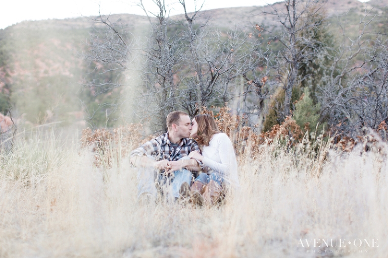 colorado-springs-engagement-session-garden-of-the-gods
