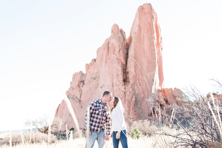 garden-of-the-gods-engagement-session-photo