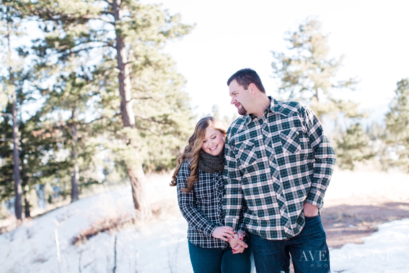 Colorado-mountain-engagement-pictures