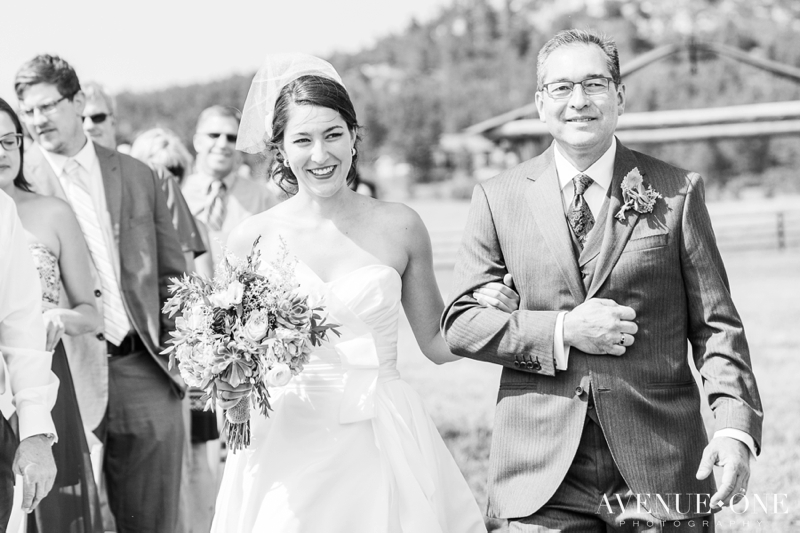 treys-vista-spruce-mountain-ranch-wedding-ceremony-picture