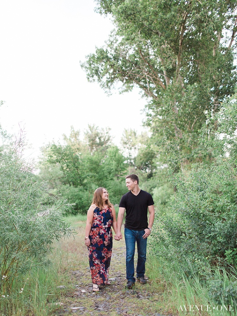 flathead-lake-engagement-session-pictures