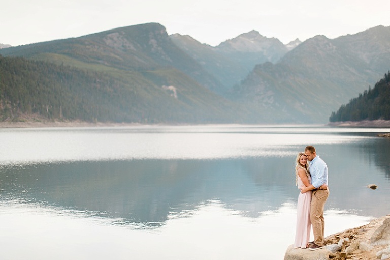 colorado-mountain-engagement-sesssion