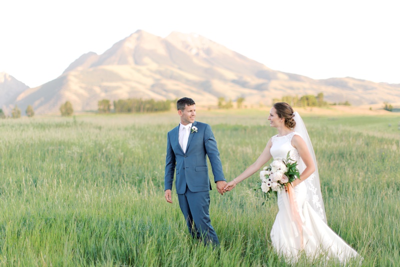 Big Sky vs. Paradise Valley: Which is the Best Montana Wedding Destination?