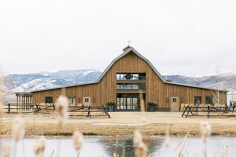 Exterior View of the Barn at Copper Rose Ranch Wedding Venue